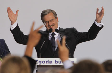 Коморовски - президент на Полша с 53% от гласовете