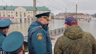Заради наводненията в Орск може да бъде наводнена стационарната свръххоризонтна