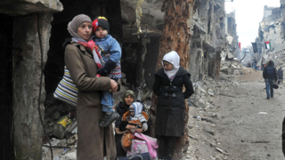 ООН и Сирия със споразумение за Хомс, стотици убити от варелни бомби в Алепо