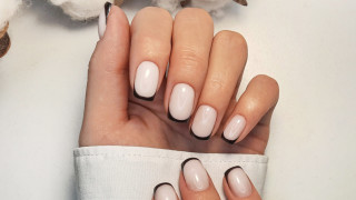 След години в които бадемовата форма и свръхдългите нокти диктуваха