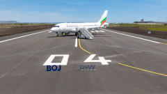 Откриха изцяло рехабилитираната писта на летището в Бургас