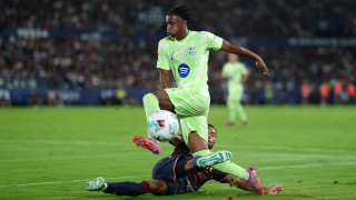 Защитникът на Барселона Алехандро Балде е получил контузия на