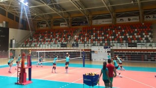 Дамският национален отбор по волейбол продължава своята подготовка за Световното