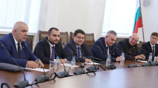 Редица пропуски в работата на НАП са били установени при