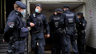Заловиха за часове 96-годишната германка, избягала от делото за нацистки престъпления