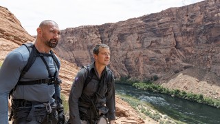 Световноизвестният оцеляващ Беър Грилс се завръща към корените си в