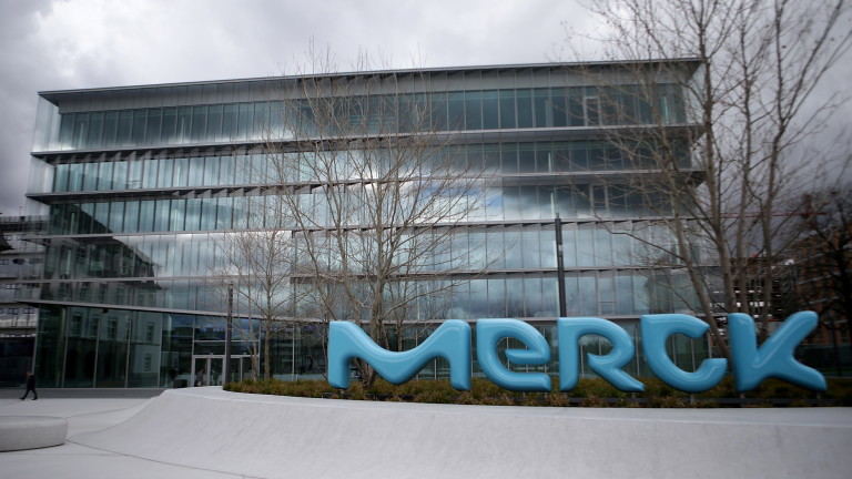 Merck започва да доставя лекарството си срещу Covid-19 в Сингапур
