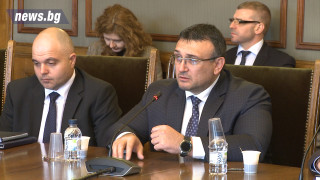 МВР дисциплинирали абитуриентите със системните си мерки според Маринов