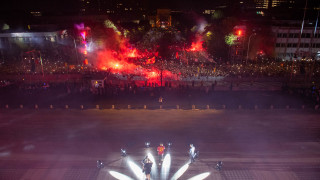 Над 10 000 тифози на Рома устроиха грандиозно посрещане на