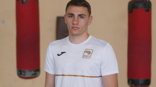 Викторио Илиев с впечатляващ старт на Световната купа по бокс