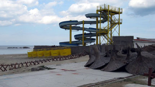 Бум на незаконни обекти край Синеморец