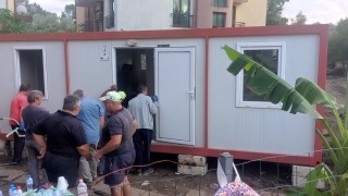 Пострадалите от потопа в Царево получиха първите средства от дарителската сметка