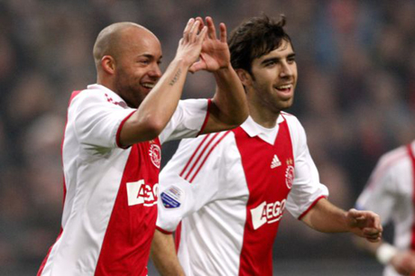 ПСВ с грешна стъпка, победи за Аякс и Твенте