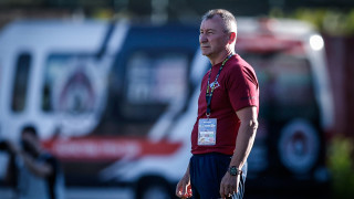 Старши треньорът на Септември София Стамен Белчев остана много