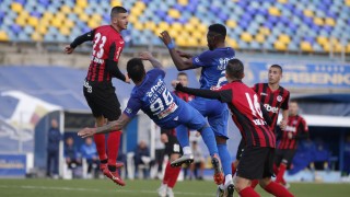 Отборът на Левски най сетне ще се довери на едно от