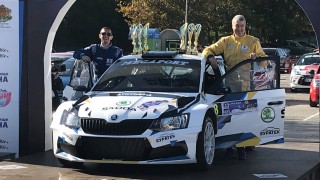 Мирослав Ангелов и Еди Сивов Skoda Fabia R5 са големите