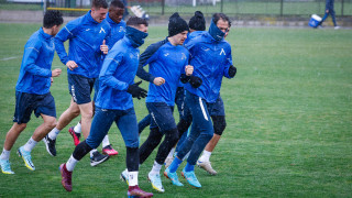 Трима футболисти пропуснаха днешната тренировка на Левски Заниманието бе водено