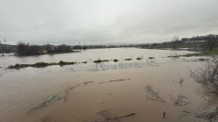 Проливни дъждове блокираха пътища в Царево и Созопол