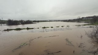 Силни валежи от около 130 литра на кв м причиниха