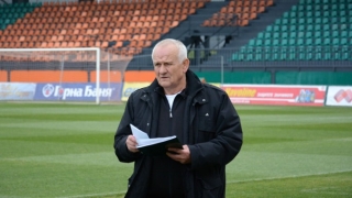 На почти 76 години Люпко Петрович отново става треньор Днес