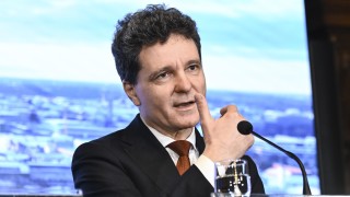 Мъж обяви във Фейсбук че събира средства за убийството на