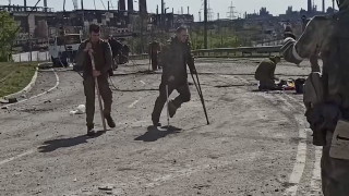 Руските военни съобщиха в четвъртък че още украински бойци които