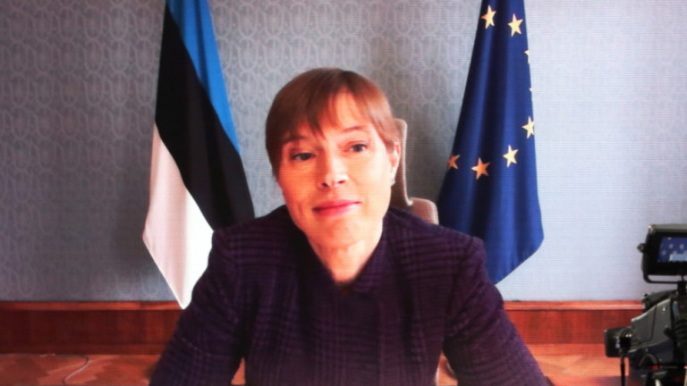 Естонският президент Керсти Калюлайд коментира пред националната медия Diplomaatia, че
