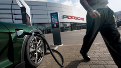 Porsche Charging Service е вече и в България
