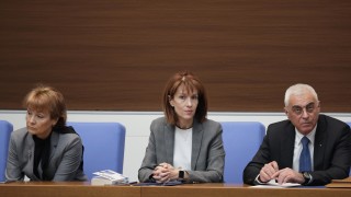 Функциите на Министерство на електронното управление не са паразитна структура