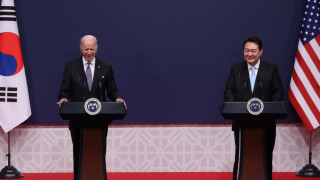 Южна Корея не се стреми към връщане на тактическите ядрени