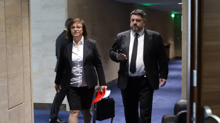Корнелия Нинова се среща с всички кметове на БСП