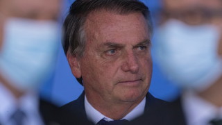 Бразилският президент Жаир Болсонару подписа в понеделник указ свързан със
