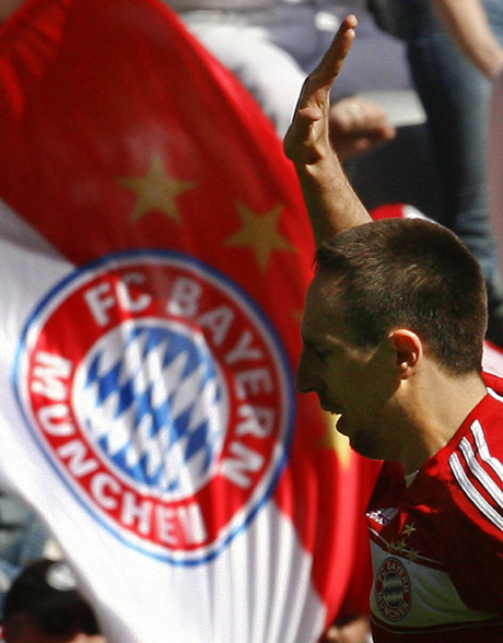 Реал и Челси готови да се охарчат за Рибери