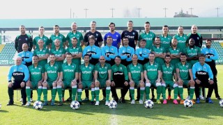 Тимът на Витоша Бистрица се похвали с официалната снимка за