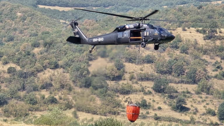 Днес два самолета от Швеция ще се включат в борбата