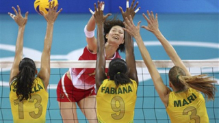 Куба и Бразилия на полуфинал при волейболистките