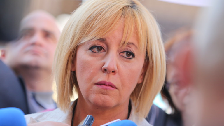 Мая Манолова: Хаосът в държавата е пълен - хората умират от него, не от вируса