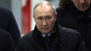 Руският президент Владимир Путин e посети в четвъртък щаба на