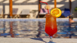 Sex On The Beach, “Секс на плажа”, водка и останалите в рецептата за коктейла, който ни връща към лятото