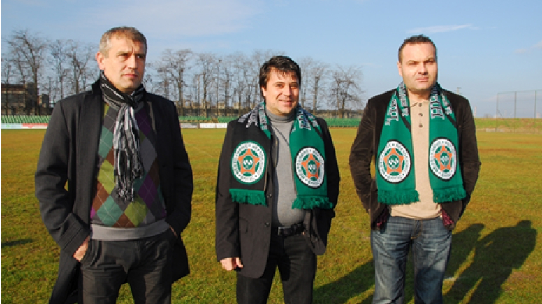 Никой не иска да играе за Нафтата