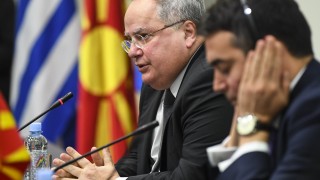 Сигнали за приемливо решение за името на Македония изпращат от