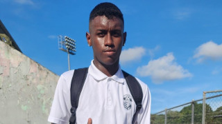 Симао Гарсес който е син на бившия нападател на ЦСКА