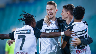 Австрийски клуб проявява сериозен интерес към един от основните футболисти