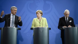 Меркел с €50 млн. спира трафика на хора