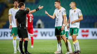 Загубата с 0 2 от Литва само задълбочи кризата в националния