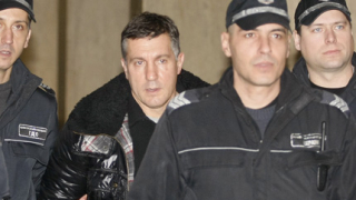 Оставиха Кленовски в ареста