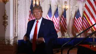 Meta ще върне достъпа до профилите в своите платформи на