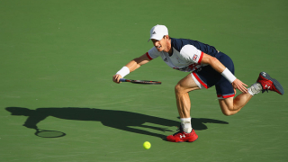 Мъри се измъчи, но е на полуфинал