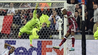 Докато всички клубове от Европа продават звездите си в Саудитска