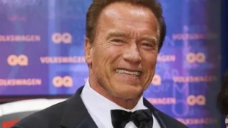 Известният актьор Арнолд Шварценегер благодари на лекарите и сестрите за